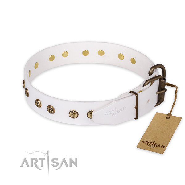 Rust-proof traditional buckle on full grain leather collar for your impressive four-legged friend