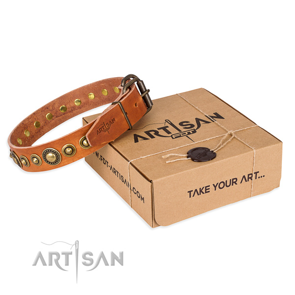 Quality natural genuine leather dog collar handmade for easy wearing