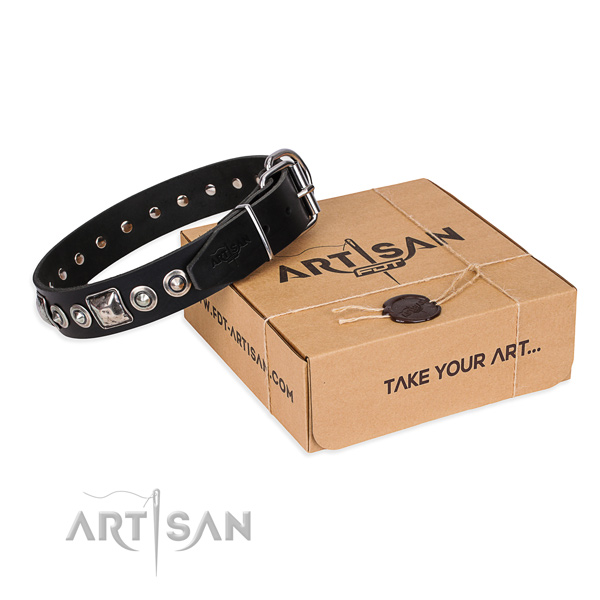 Leather dog collar made of reliable material with strong buckle